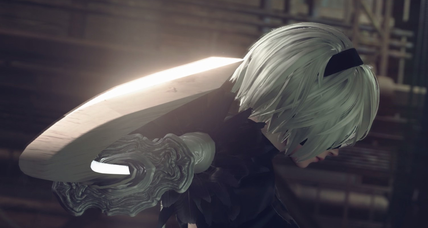 2B swings her sword