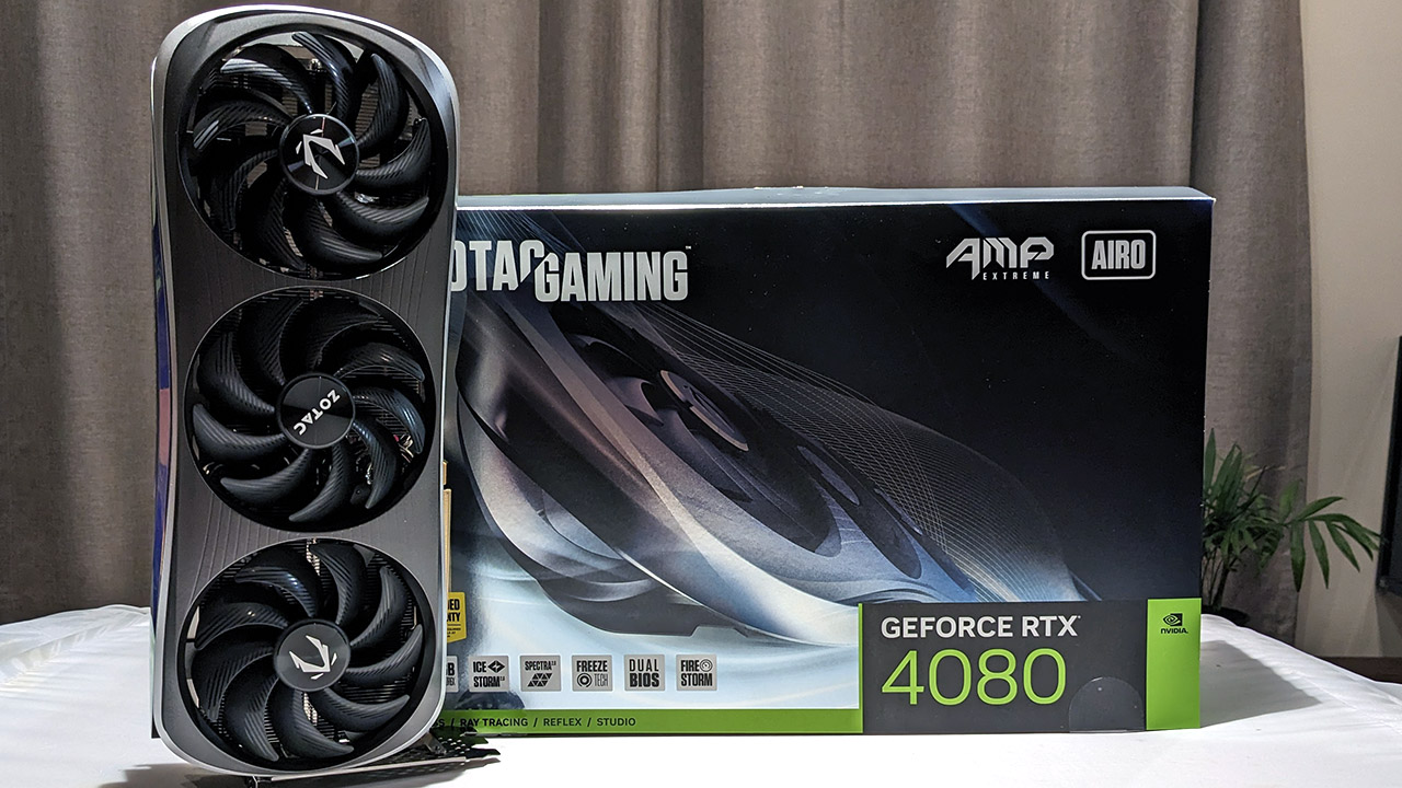 Zotac GeForce RTX 4090 Amp Extreme Airo card and box