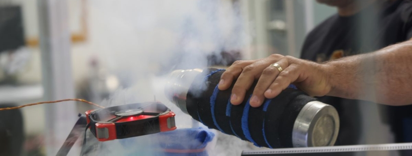 Intel Raptor Lake processor overclocking with liquid nitrogen in Israel labs.