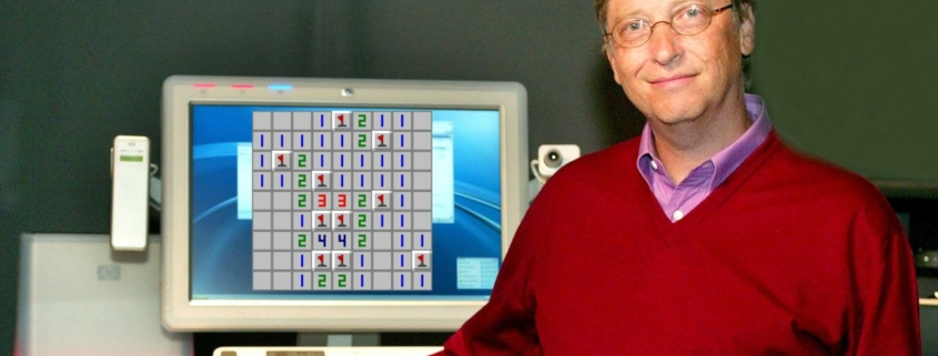 Bill Gates in front of a PC.