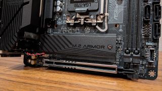 Asrock Z790I Lightning WiFi M.2 heatsink