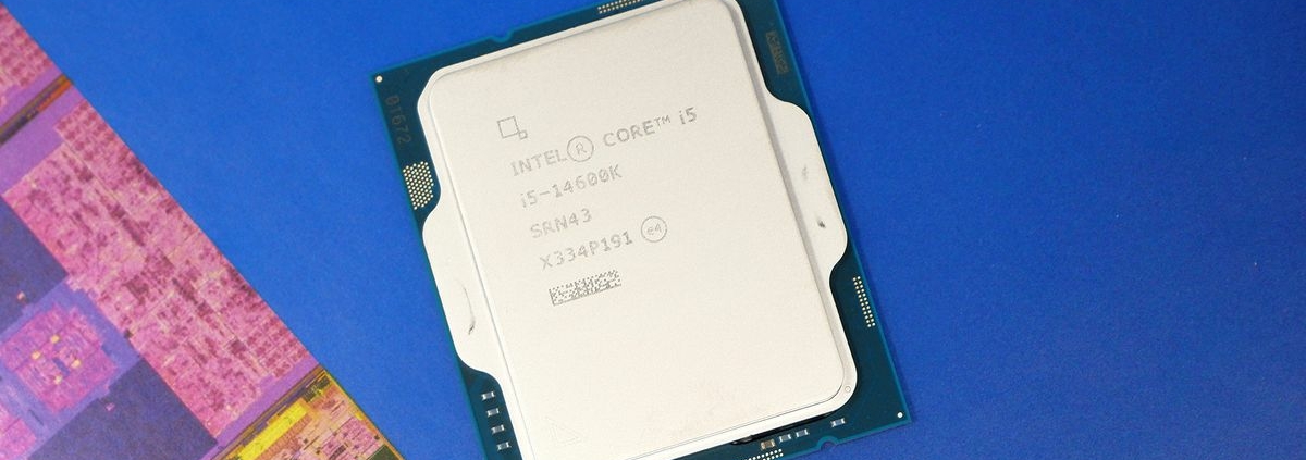 Intel Core i5 14600K on a blue box with Intel logo on it.